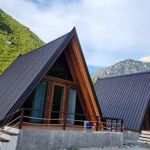 Bungaja Chalet Shkodra